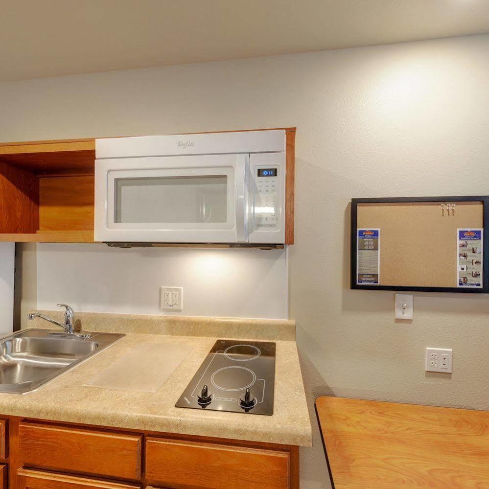 Extended Stay America Select Suites - Indianapolis - Lawrence Dış mekan fotoğraf