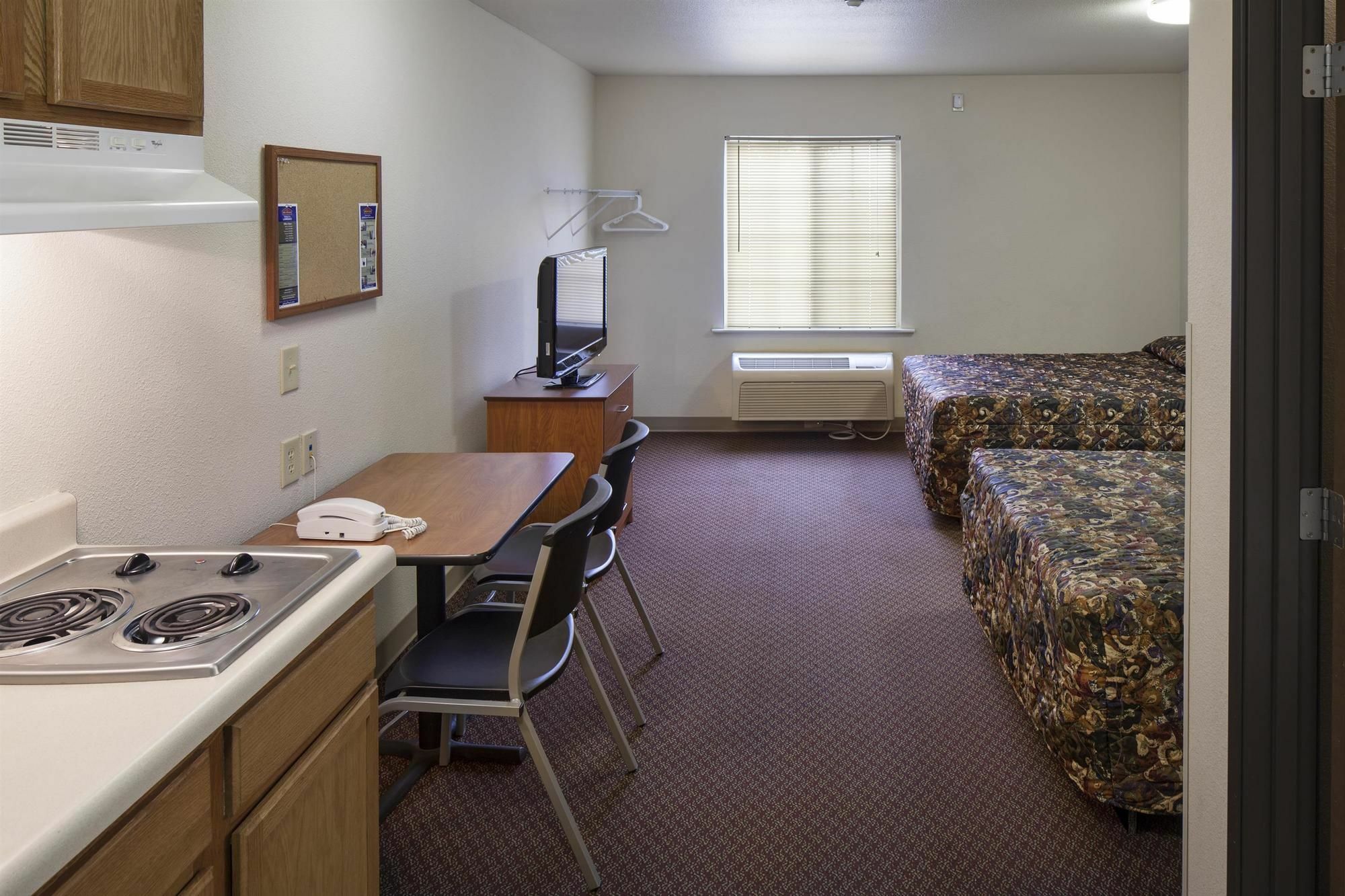 Extended Stay America Select Suites - Indianapolis - Lawrence Dış mekan fotoğraf