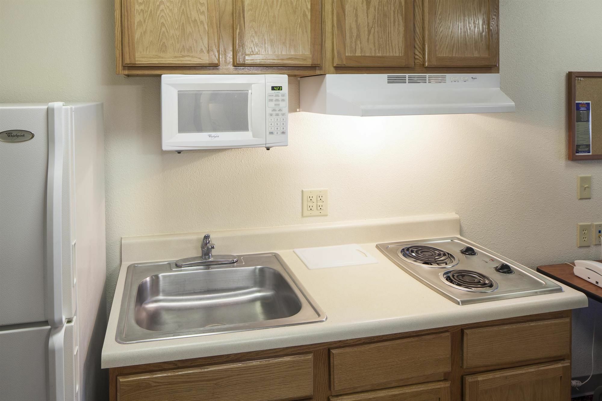 Extended Stay America Select Suites - Indianapolis - Lawrence Dış mekan fotoğraf